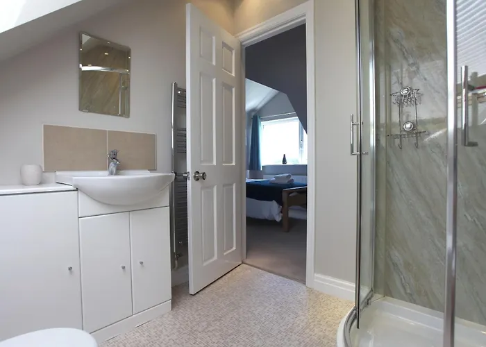 Hilltop, Spacious With Incredible Views Coniston