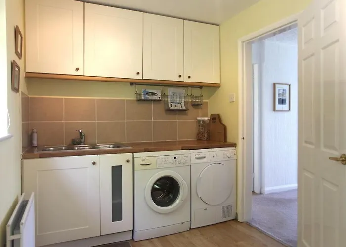 Hilltop, Spacious With Incredible Views * Coniston