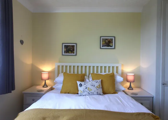 Hilltop, Spacious With Incredible Views Ferienhaus *