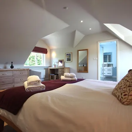 Holiday home Hilltop, Spacious With Incredible Views *