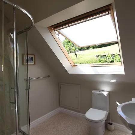 Holiday home Hilltop, Spacious With Incredible Views